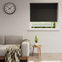 Rullegardin lysdæmpende sort 110 x 170 cm